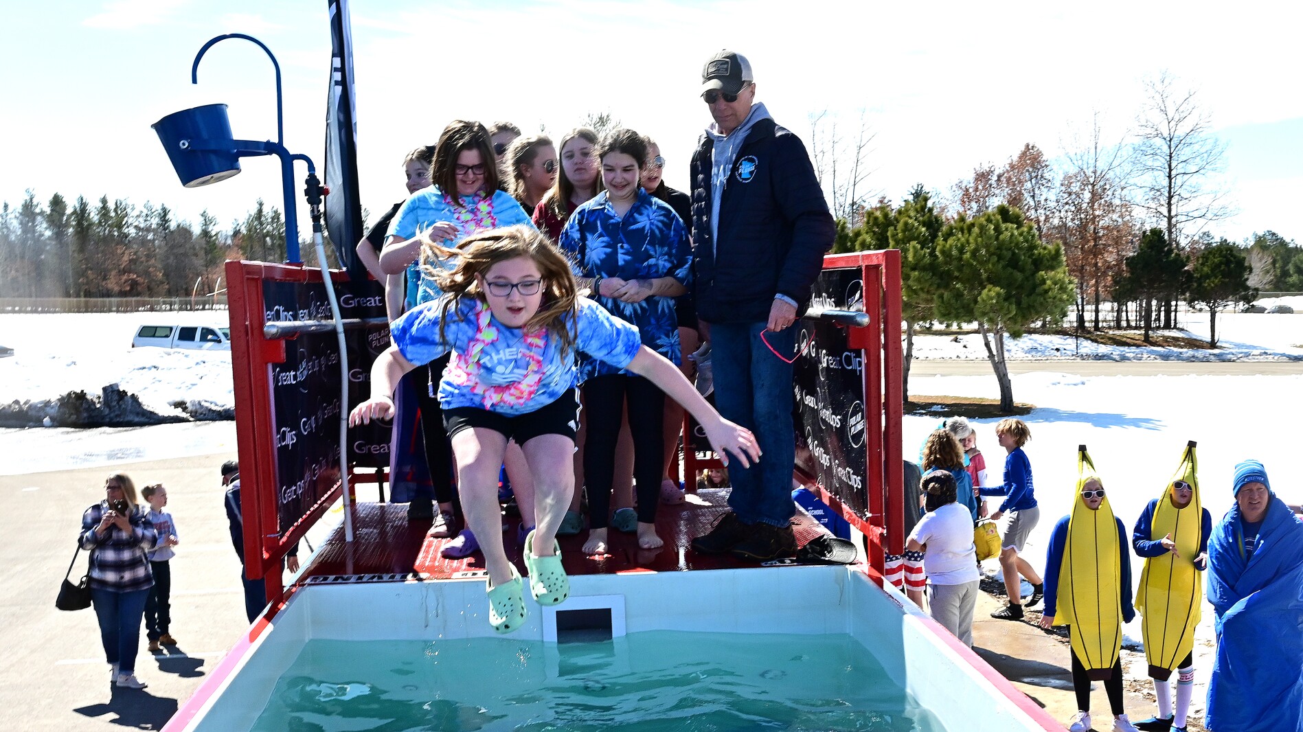 Forestview Middle School students plunged for Special Olympics Minnesota Thursday, March 24, 2022.