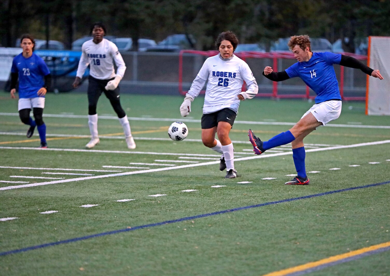 Brainerd boys soccer vs Rogers