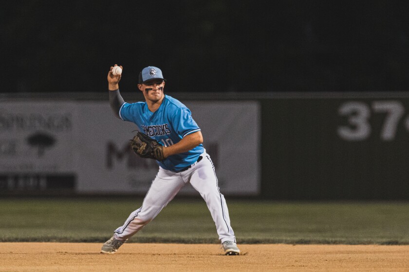 8-5-22StateAmateurBaseballDimock-EmeryvHartford-Humboldt-18.jpg