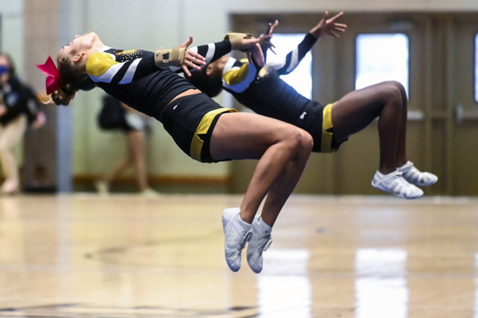 100621.Cheer12.jpg