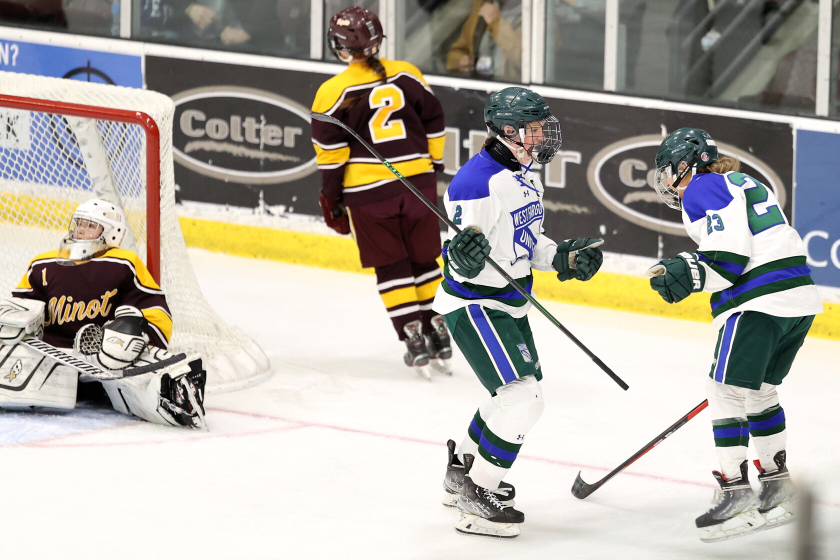 West Fargo United holds top spot in girls hockey with season closing ...