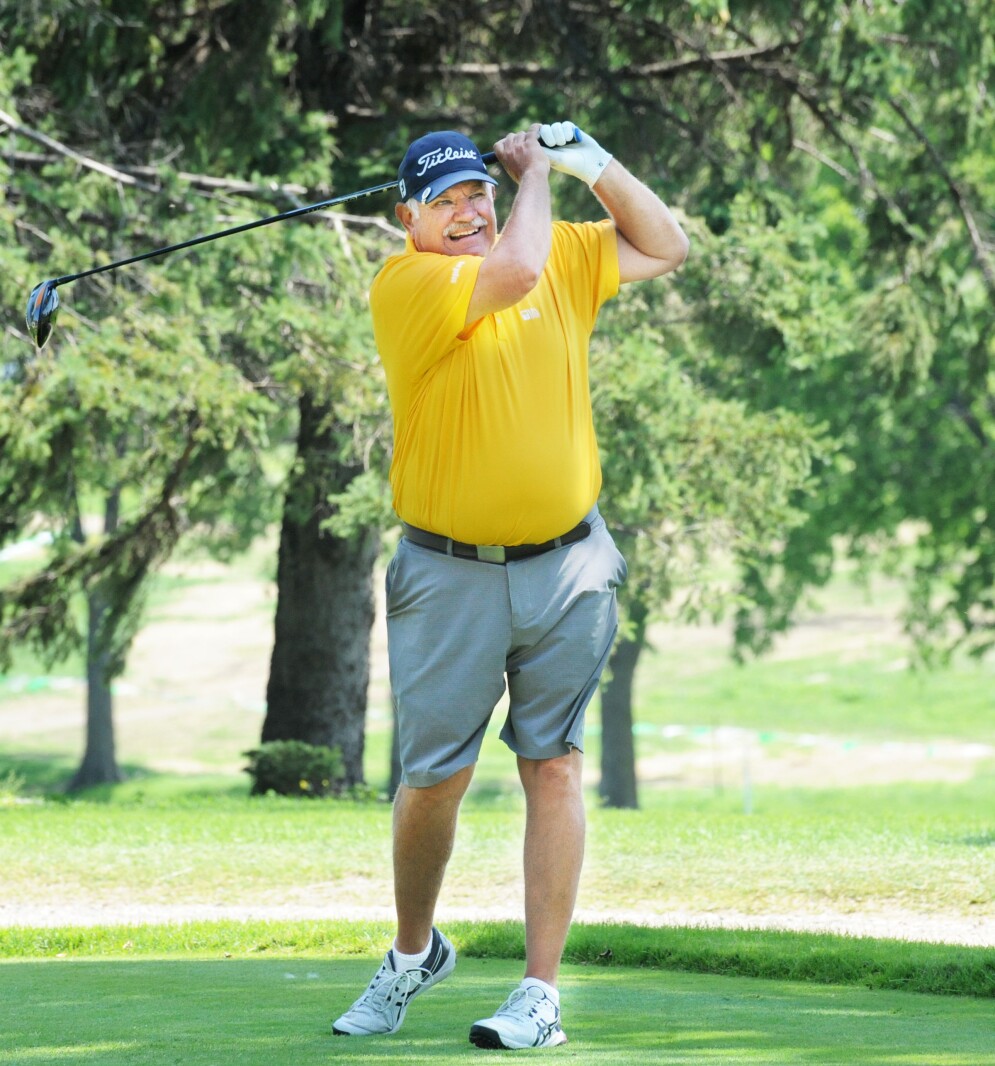 Jon Empanger watches his tee shot head down the No. 6 hole on Au