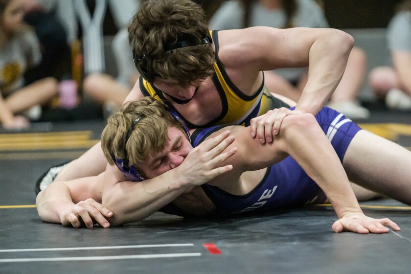 Wrestling Triangular