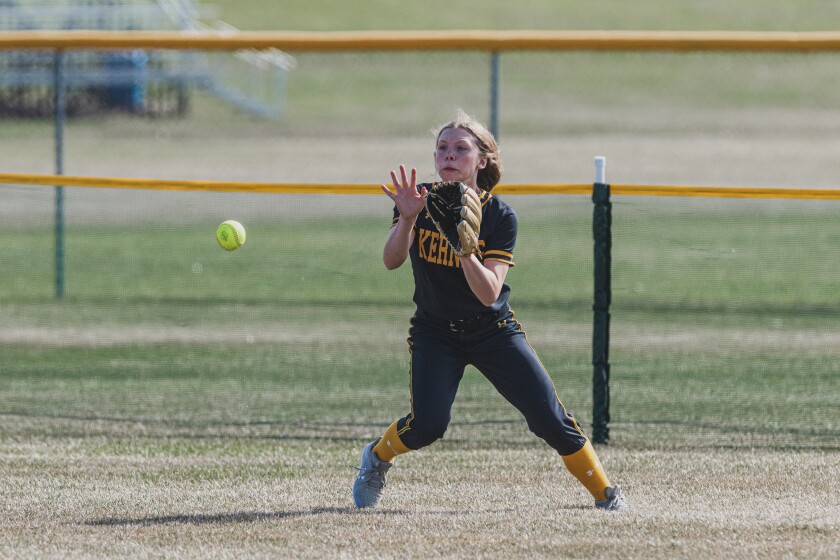 4-17-23MHSvsHarrisburgSoftball-13.jpg