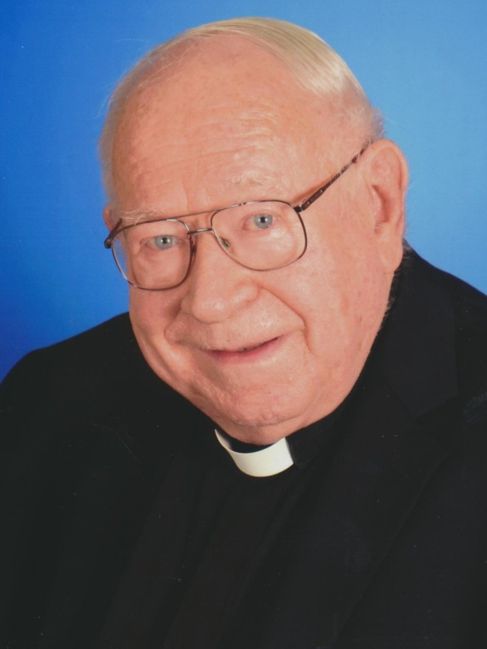 Is Pastor Bob Joyce Elvis 24 - o57apao