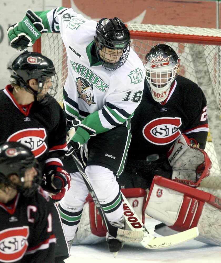 UND's Mark MacMillan