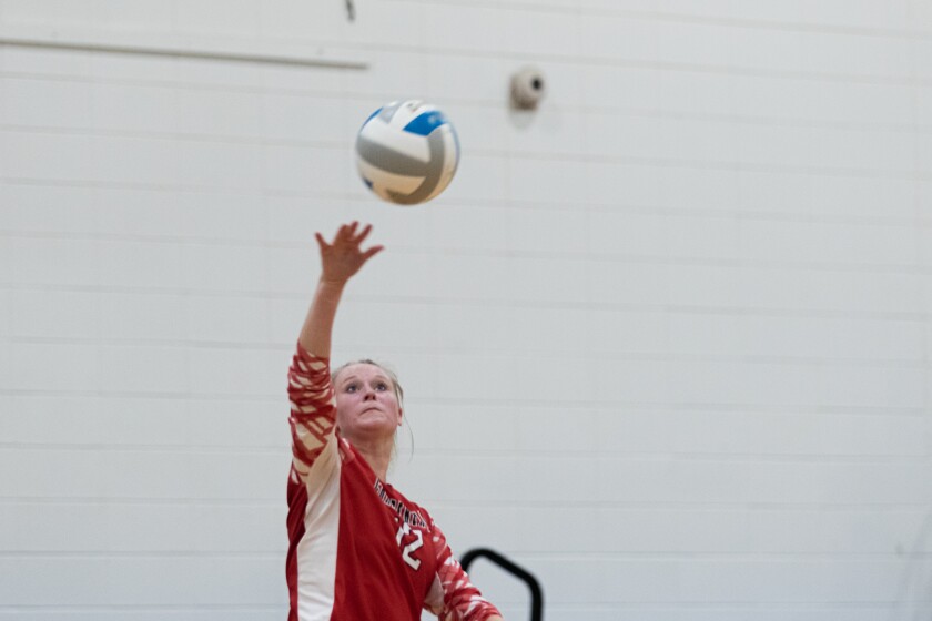 8-25-22VolleyballChamberlainvsParkston-4.jpg