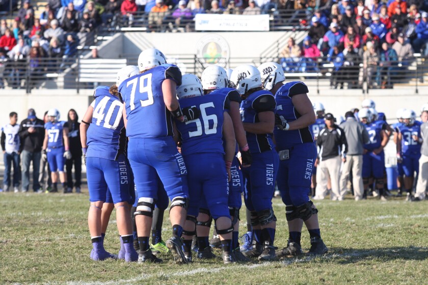 Kinder schedule awaits DWU football - Mitchell Republic | News, weather Kinder schedule awaits DWU football - Mitchell Republic | News, weather