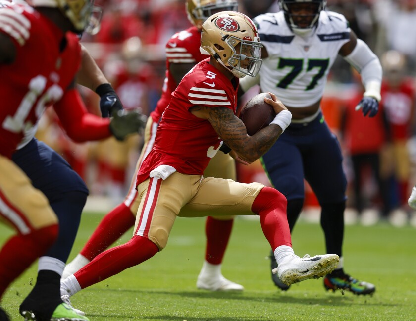 SPORTS-49ERS-TREY-LANCE-OUT-SURGERY-1-SJ.jpg