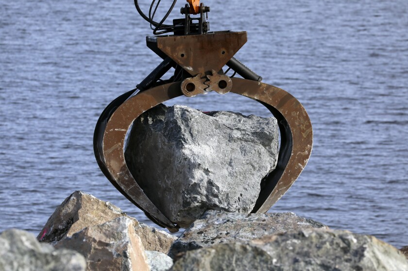 FileLakewalkStone