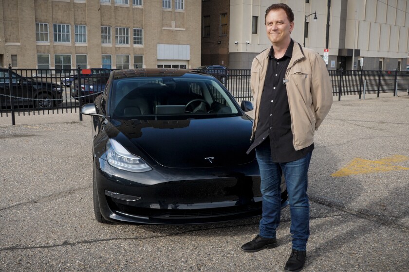 Todd Tesla.2