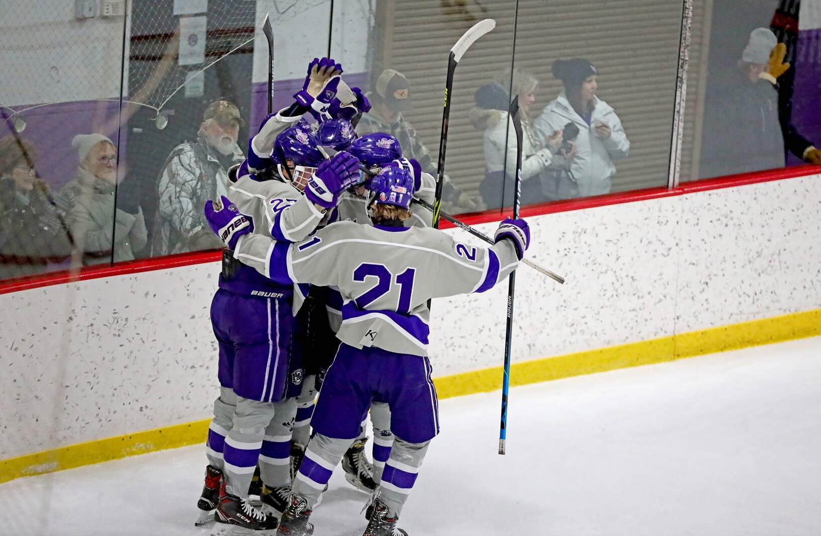 Little Falls vs Wadena Deer Creek boys hockey gallery (17).jpg