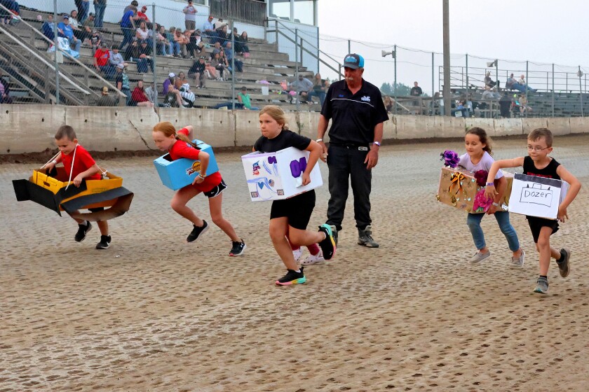 Stock Car Racing: Holtquist wins for 1st time this year - Brainerd ...
