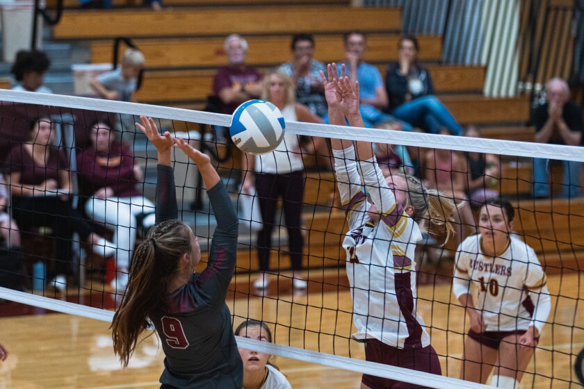 9-15-22PrepVolleyballCorsica-StickneyvsEthan-15.jpg