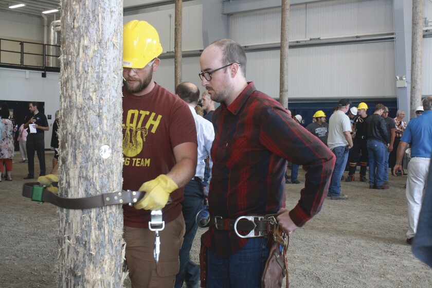 New energy at Minnesota West’s powerline technology program - The Globe ...