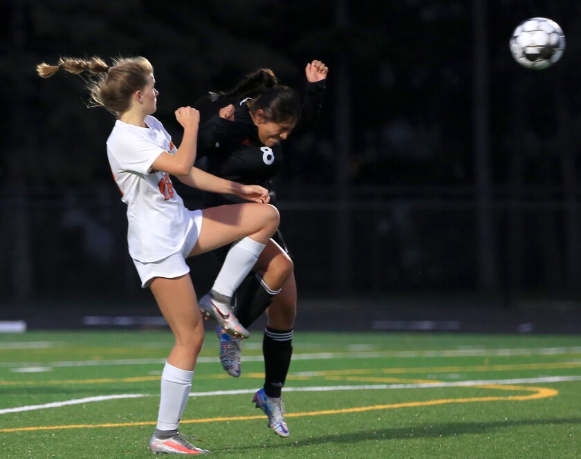 092021 N DG Worthington Trojans girls soccer vs Marshall S3.jpg