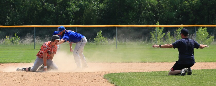 071121 N DG Worthington Cubs vs Fox Lake Foxes S2.jpg