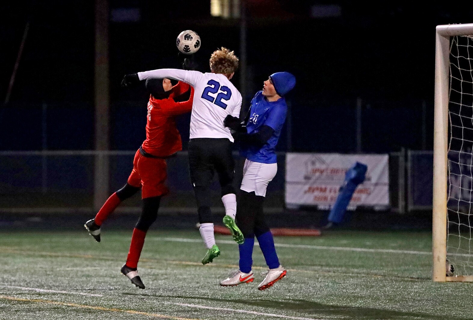 Brainerd boys soccer vs Rogers