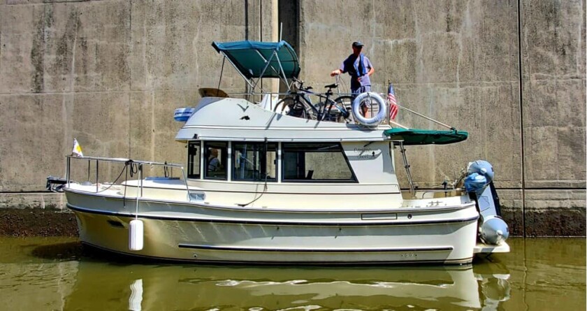 Boat in Erie Canal