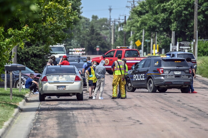 072121.N.DR.MITCHELLPOLICE.jpg