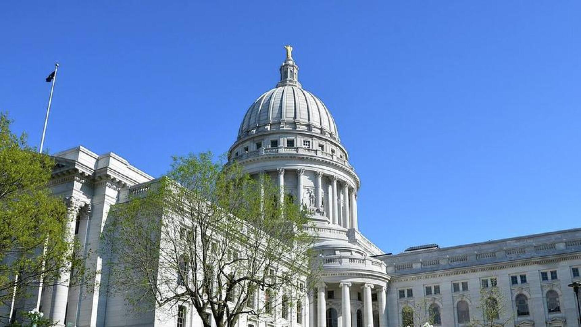 Republicans cut over 600 items from governor's budget - Superior ...