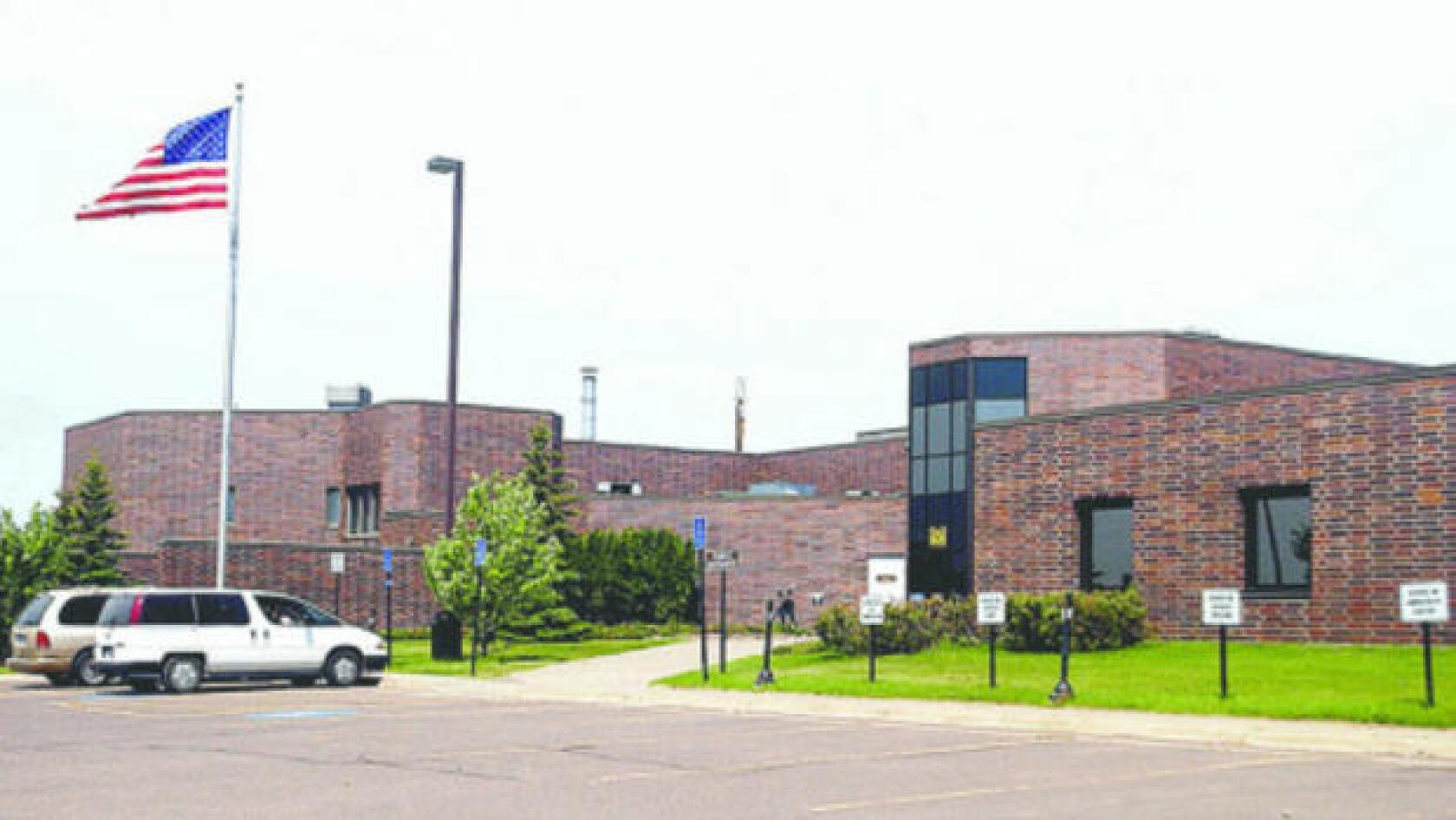 'Incredible partnership' reduces St. Louis County inmate population to