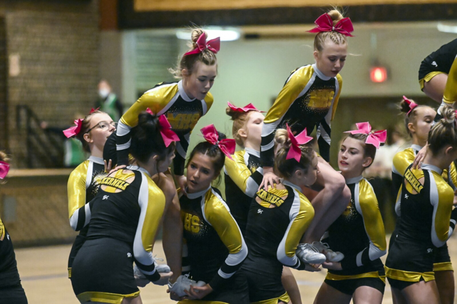 100621.Cheer23.jpg