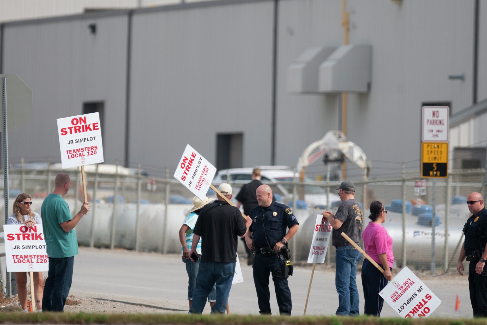 Longer shifts top concern for Simplot workers on strike - Grand Forks ...