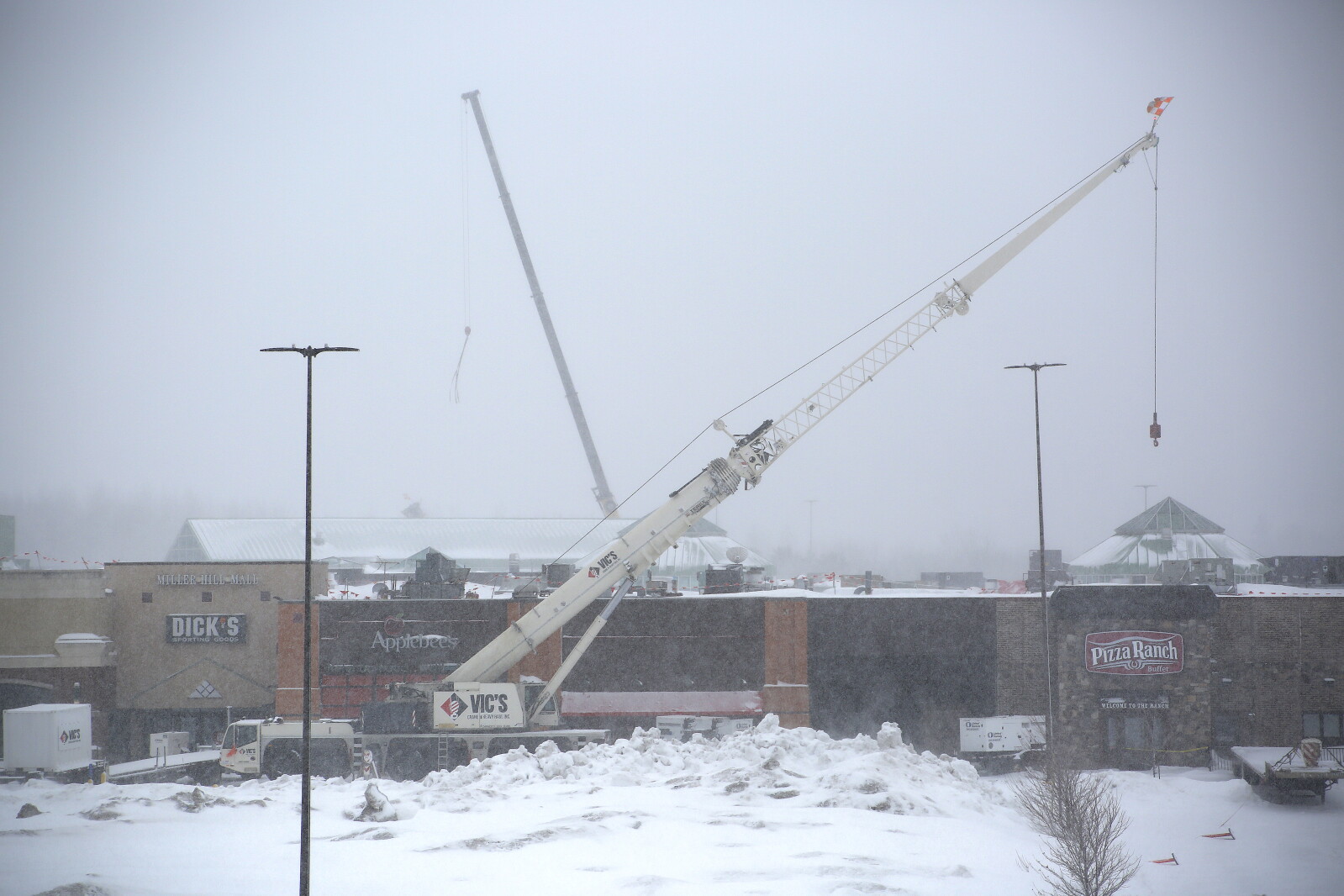 Damaged Duluth mall may reopen in sections - Duluth News Tribune | News, weather, and sports from Duluth, Minnesota Damaged Duluth mall may reopen in sections - Duluth News Tribune | News, weather, and sports from Duluth, Minnesota