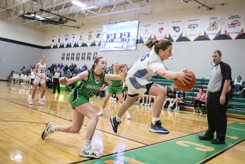 Litchfield v Minnewaska girls basketball 012123 003.jpg