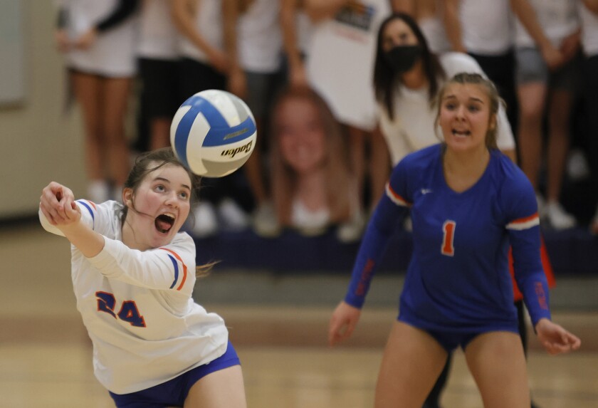 101321.S.FF.volleyballSheyenne.01.jpg