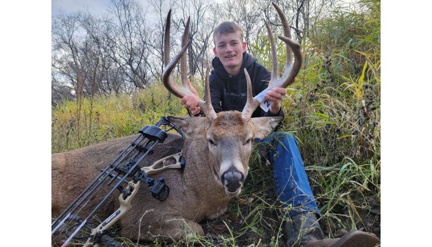 Kaden Moen buck extended for Web.jpg