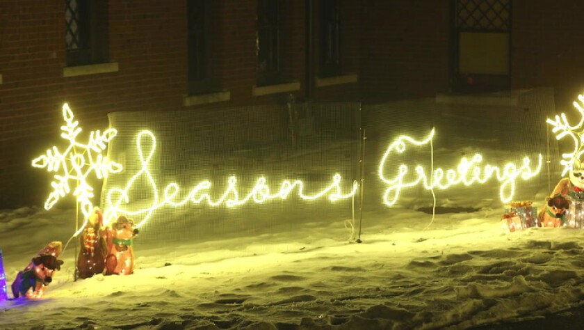 Final season of Marcia Hales's lights at Glensheen