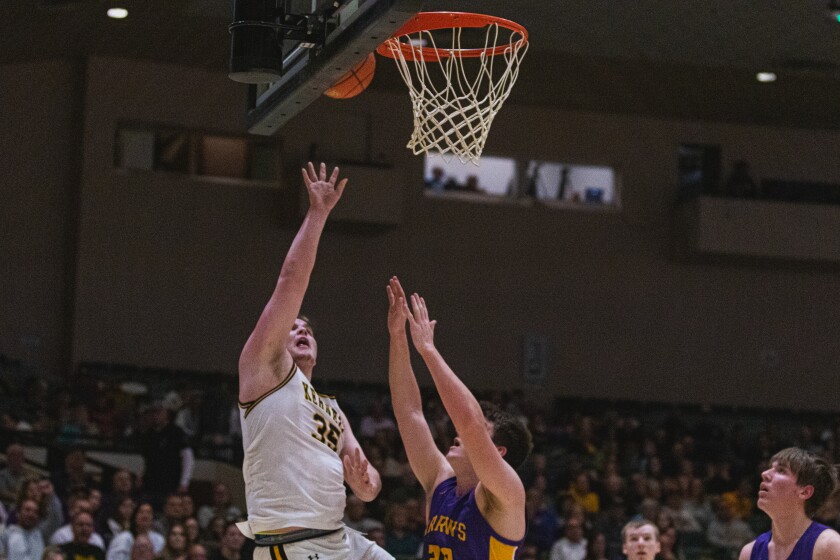 3-4-23MitchellvsWatertownSoDak16Boys-56.jpg