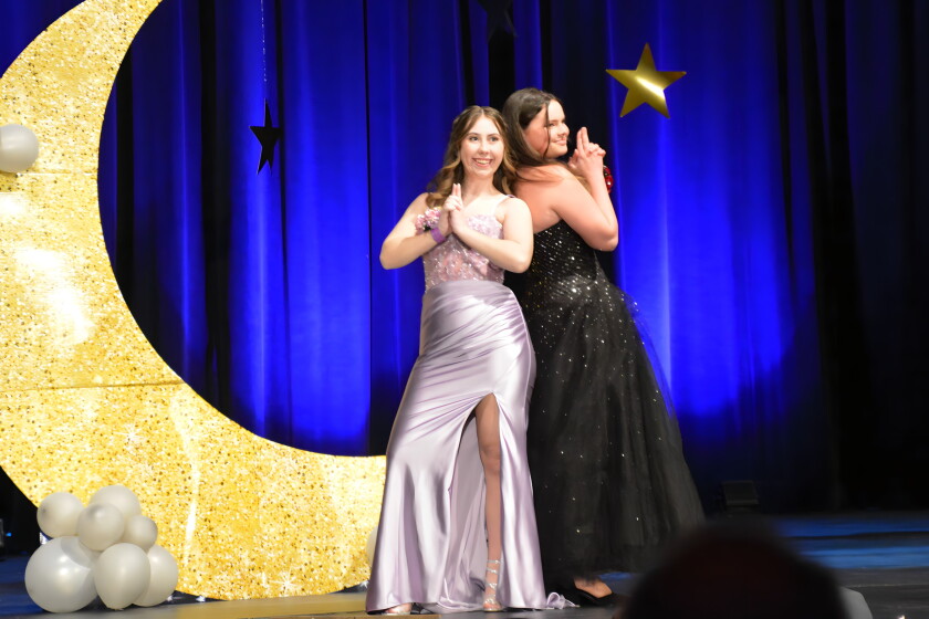 Prom Forum Alexandria Area High School Prom 2024 - PHOTOS - Alexandria Echo Press ...