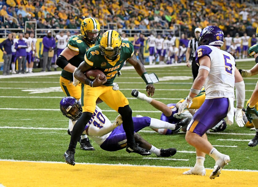 101021.S.FF.NDSUfootball.10.jpg
