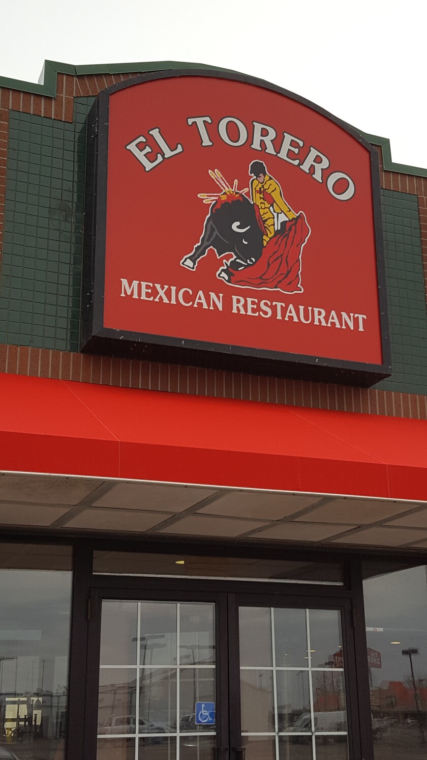 112319.B.FF.MEXRESTBOOM08.jpg
