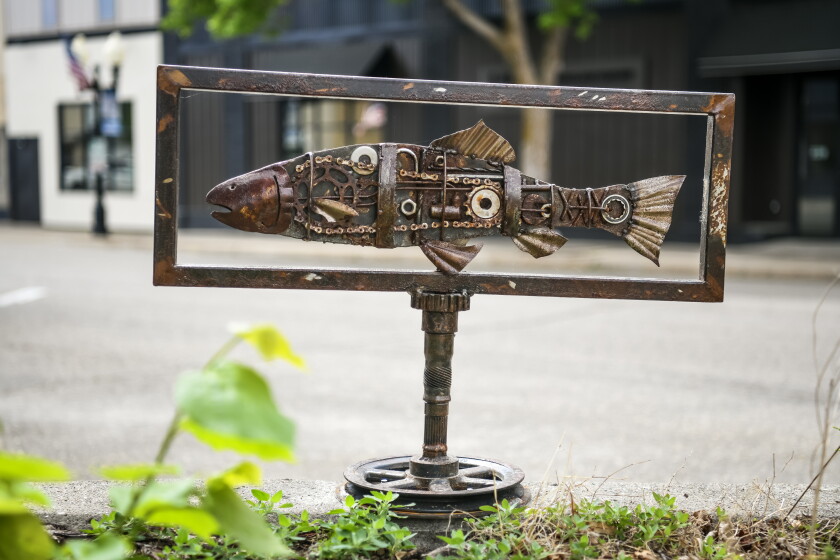 061726.N.BP.SCULPTUREWALK - Stream rambler.jpg