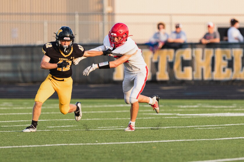 8-26-22FootballMitchellvsYankton-55.jpg
