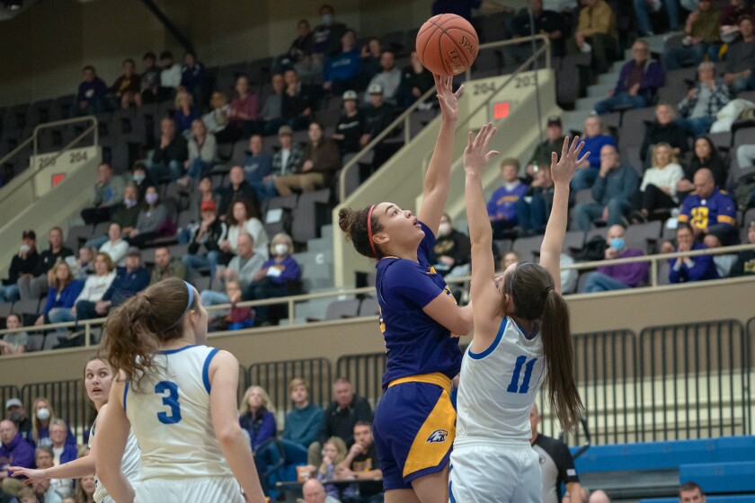Lourdes vs. Cotter/Hope Lutheran Section 1AA Semifinal Girls Bas