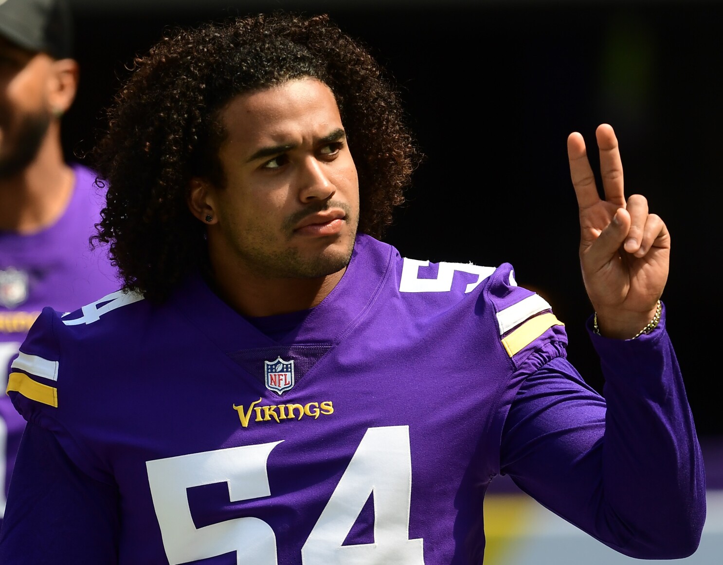 Eric Kendricks Worth, Salary, Contracts, and Personal Life