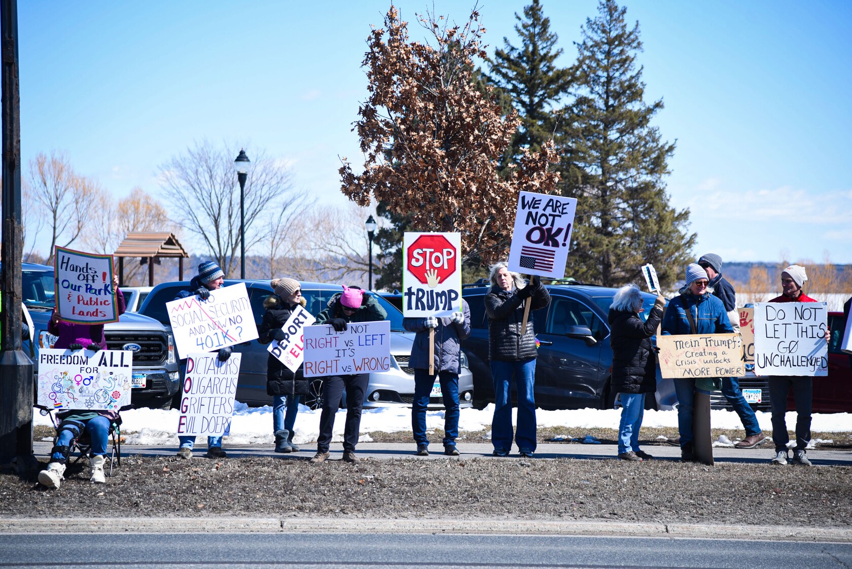 Bemidji 'Hands Off!' protest draws more than 1,000 participants - The ...
