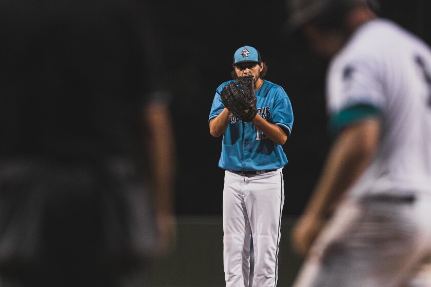 8-5-22StateAmateurBaseballDimock-EmeryvHartford-Humboldt-17.jpg