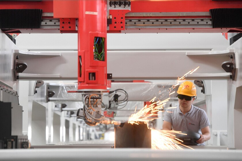 BIZ-GLOBAL-ECONOMY-CONSUMERS-GET