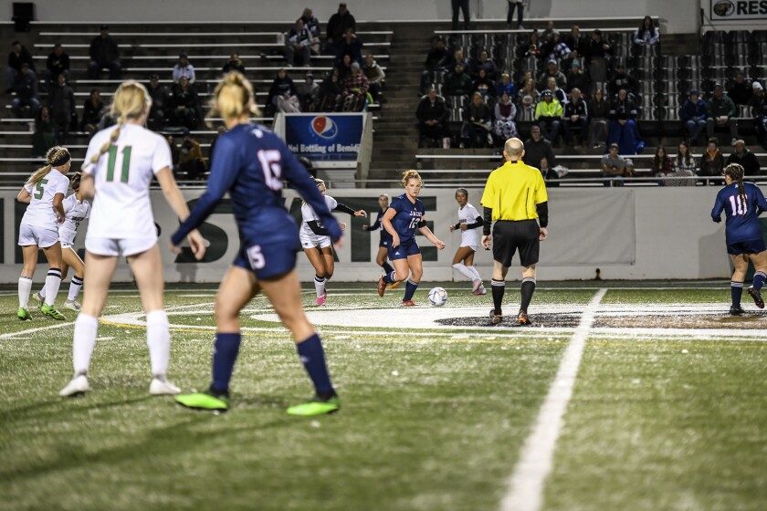 092422.S.BP.BHSGSOC - Emma Wright wideshot.jpg