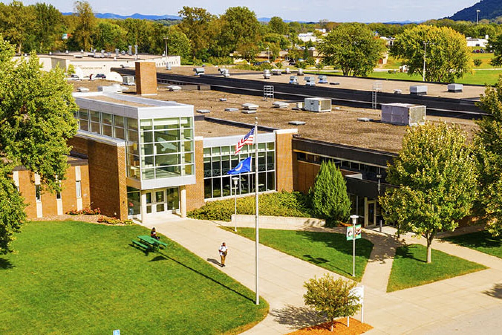 New Program Offers Free College Tuition For All Winona Students To new-program-offers-free-college-tuition-for-all-winona-students-to