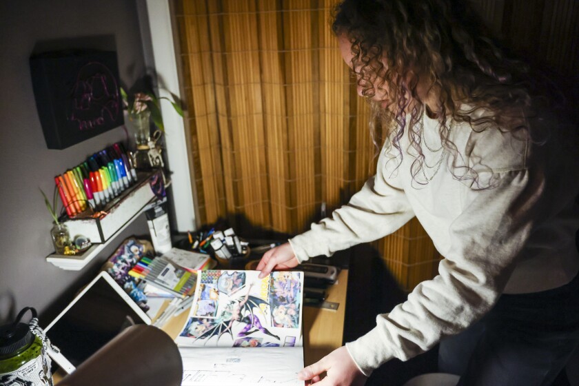 Denfeld art student creates viral TikTok tutorials