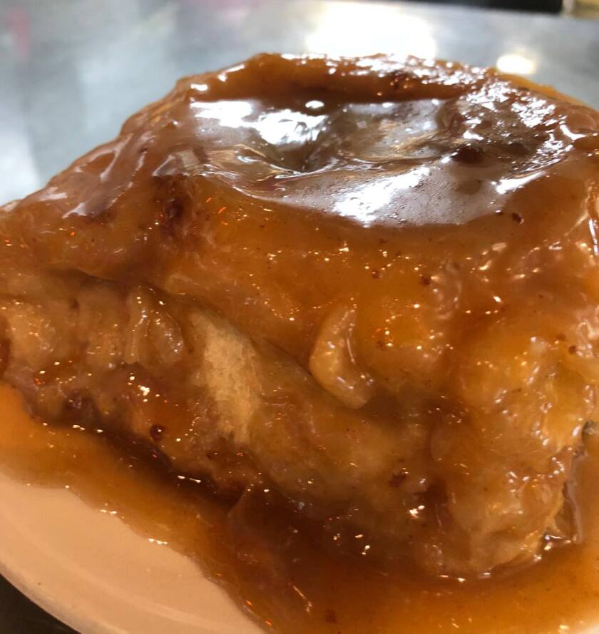 090522.B.FF.CARAMELROLLS-littlecottage.jpg