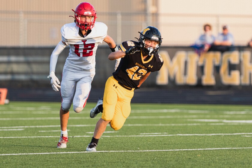 8-26-22FootballMitchellvsYankton-57.jpg