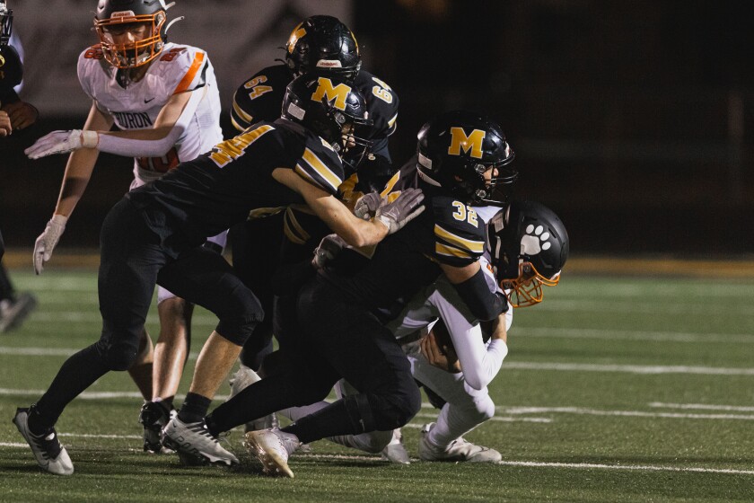 10-14-22PrepFootballHuronvsMHS-47.jpg